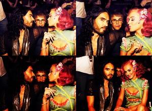 2011__08__Justin Bieber Katy Perry Russell Brand Aug30newsbt 300×220.jpg