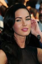 2009__10__meganfox 149×225.jpg