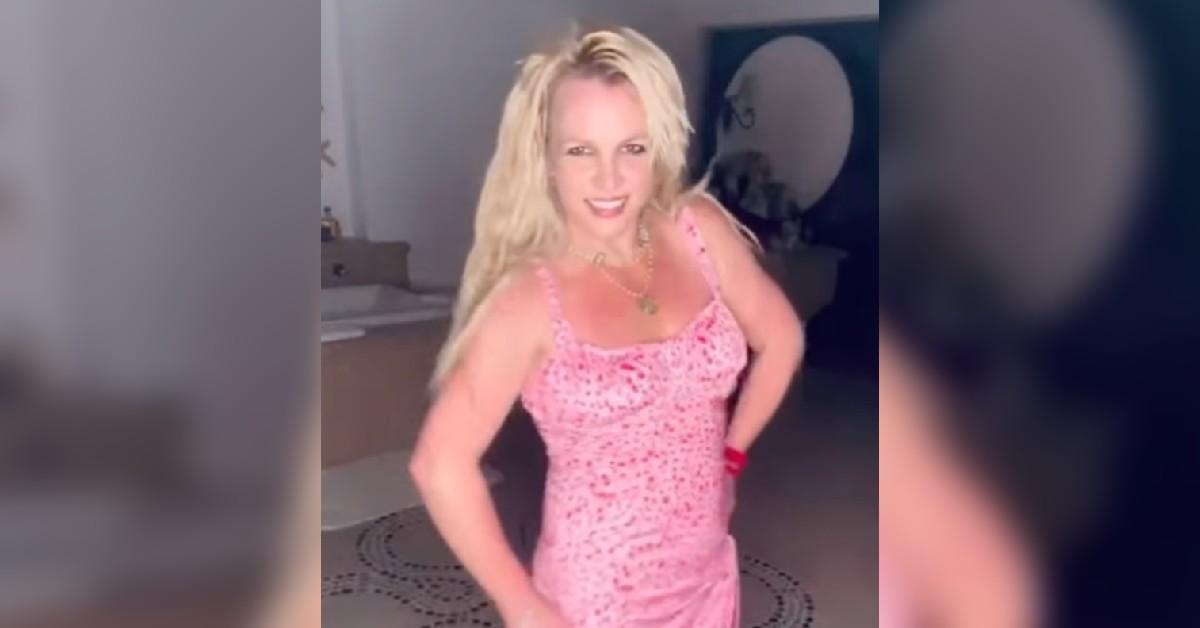 britney spears dances skintight evacuated la home wildfires watch