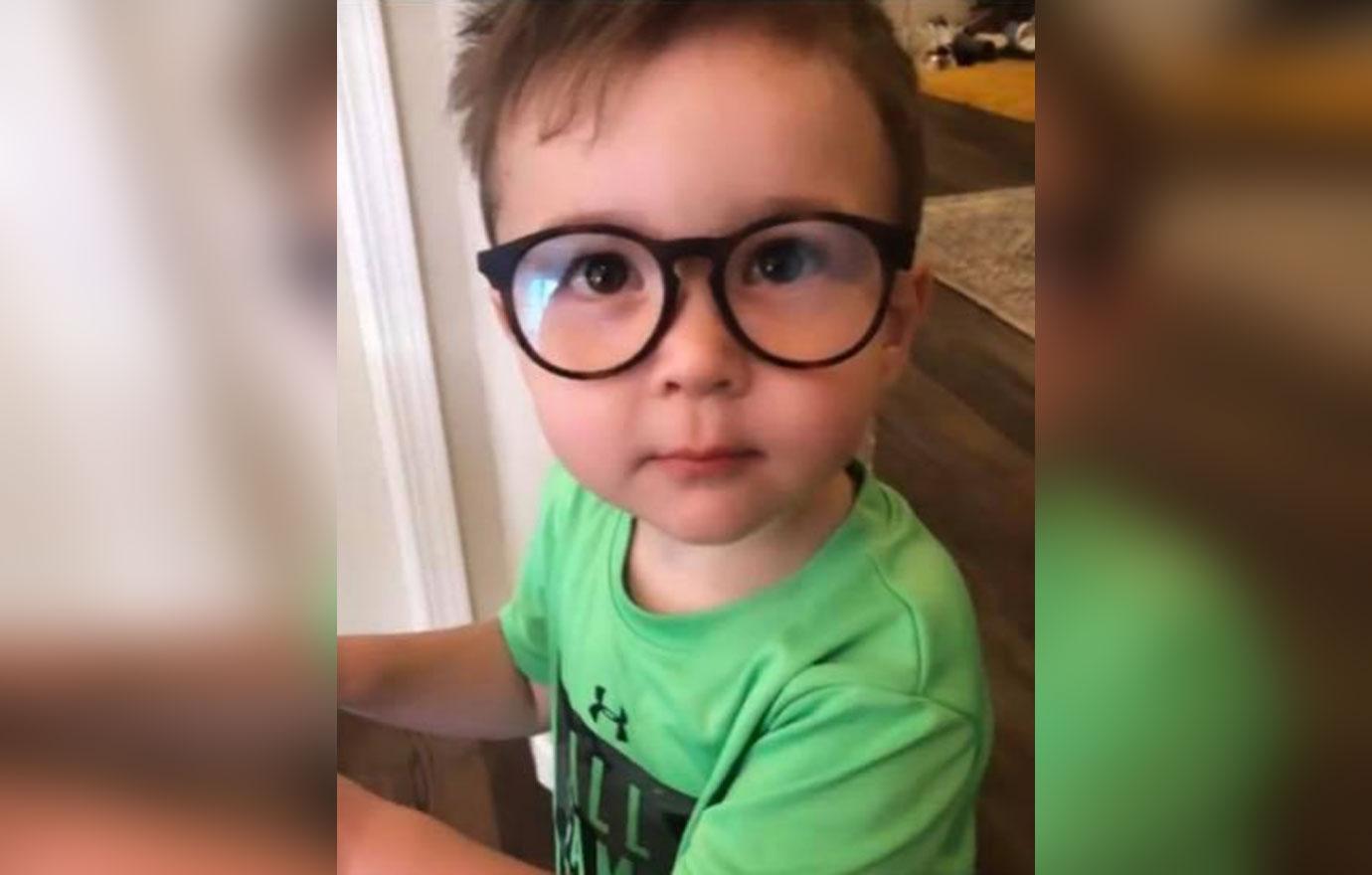 chelsea-houska-instagram-son-watson-new-glasses-photos