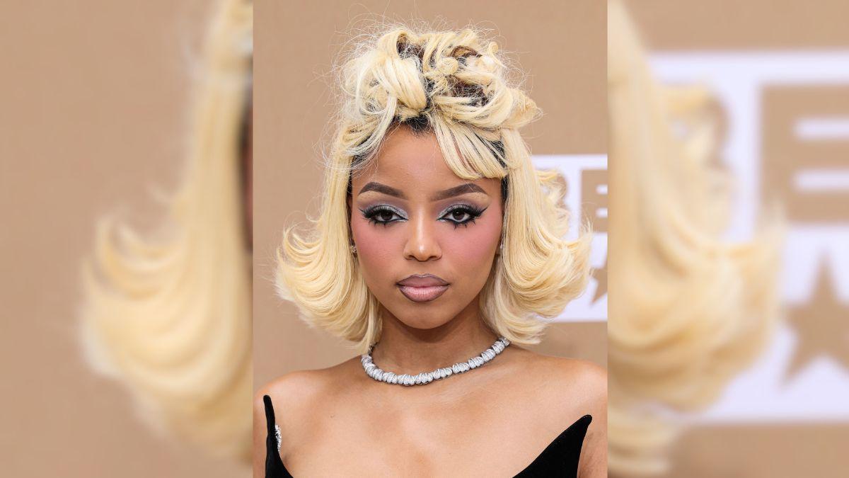 Image of Chloe Bailey revealed that she temporarily hid her ex-boyfriend's infidelity from Halle Bailey when she found out about it.