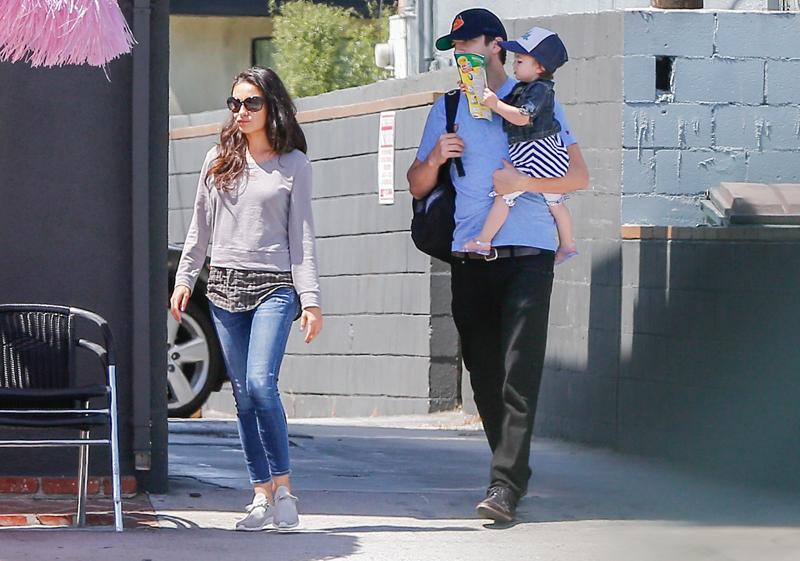 Mila Kunis, Ashton Kutcher & Daughter Get Lunch In Marina Del Rey