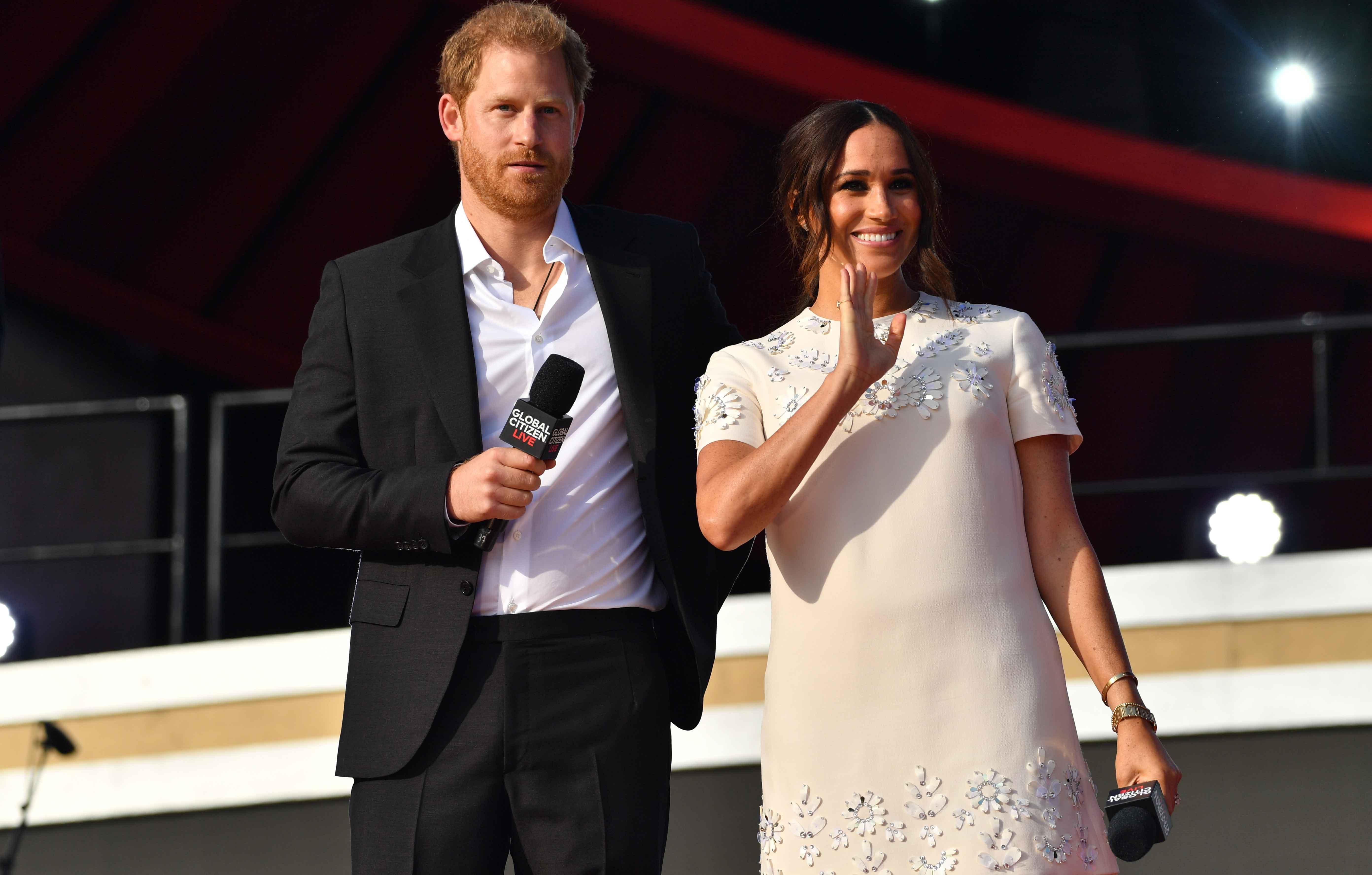 meghan markle prince harry teenagers shouted aide