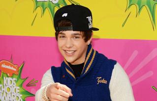 Austin mahone teaser_319x206.jpg