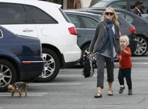 2011__03__naomi_watts_march1_08 300×220.jpg