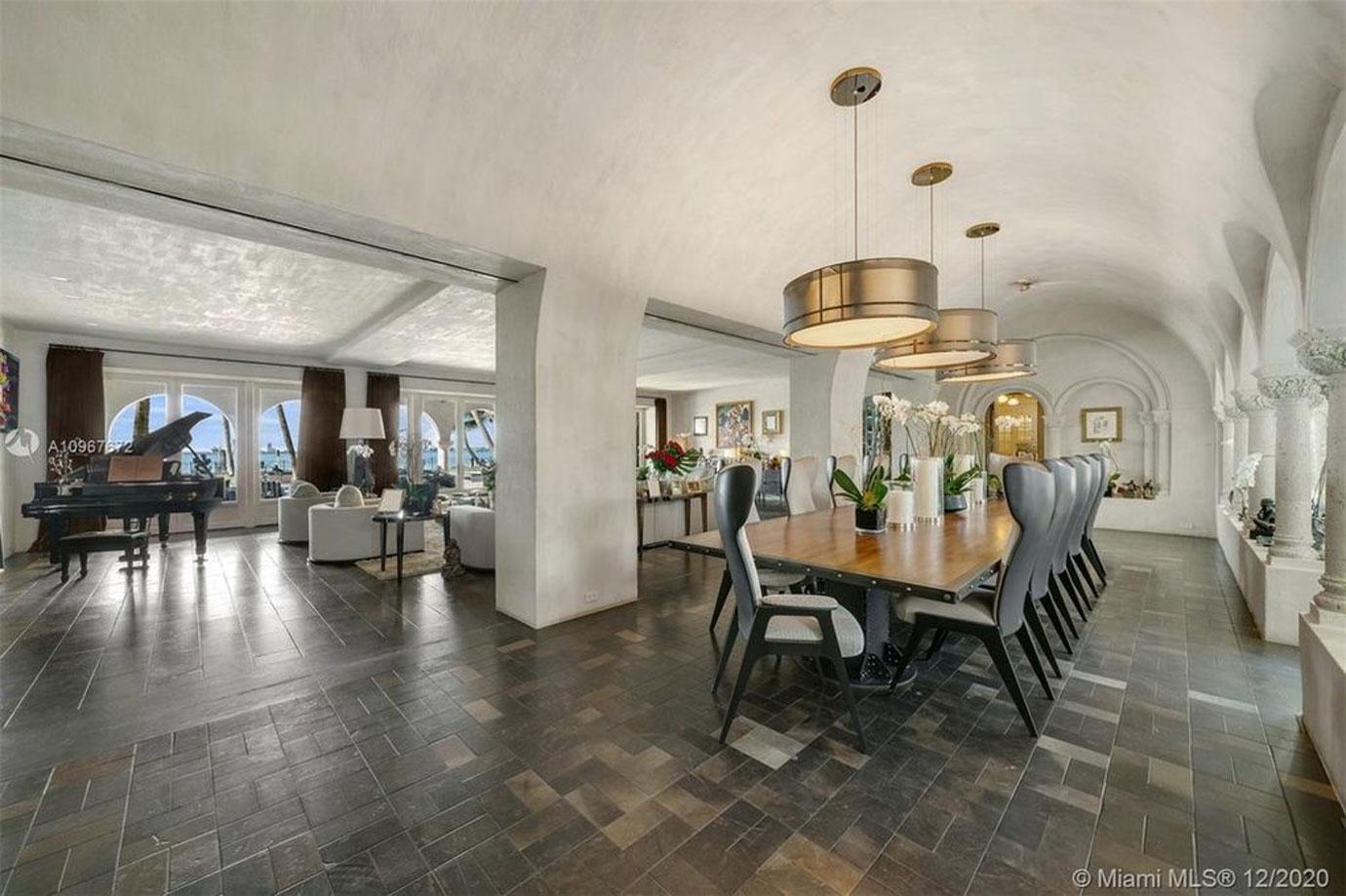 phil collins sells miami beach mansion celeb real estate