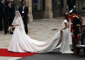 Alexander mcqueen wedding gown shop