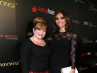 Main rsz_1jennifer_parks_ _guiliana_rancic.jpg