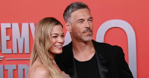 Photo of LeAnn Rimes and Eddie Cibrian