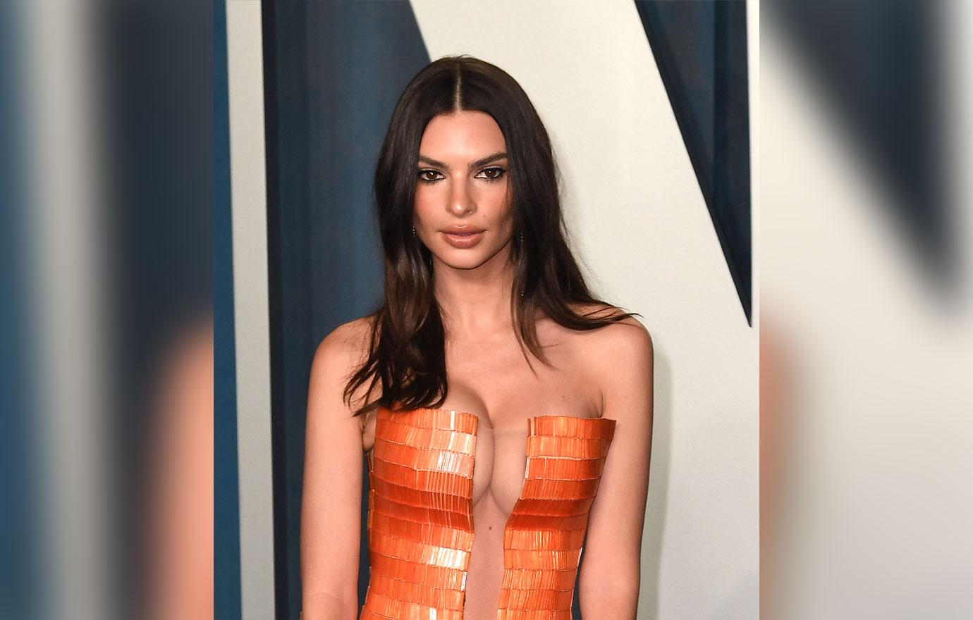 Emily Ratajkowski Gushed About Pete Davidson In Resurfaced Clip