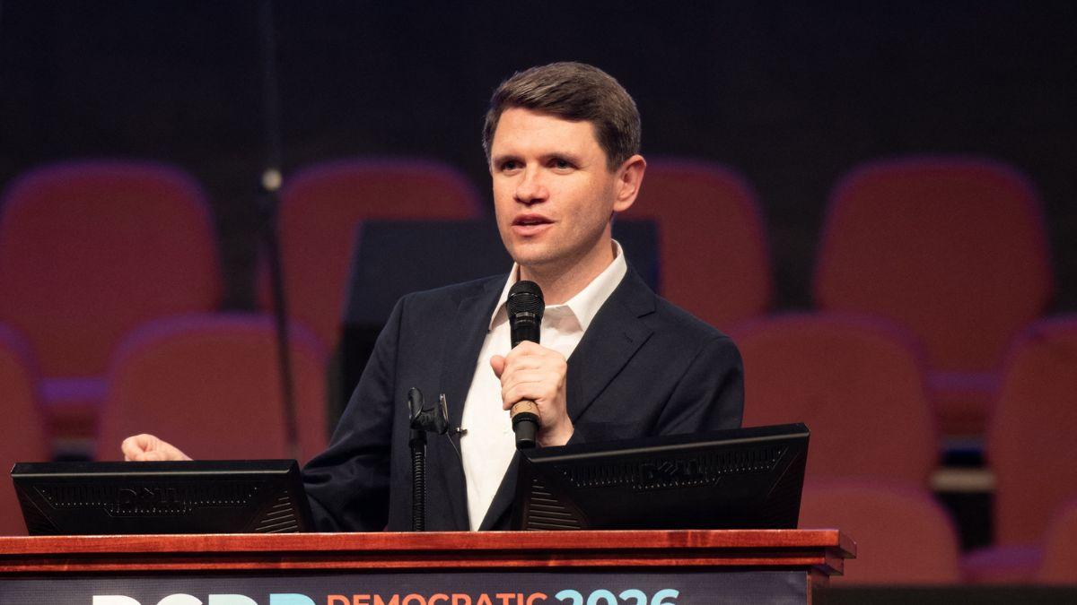 Image of FCC pressure could affect political guest bookings.