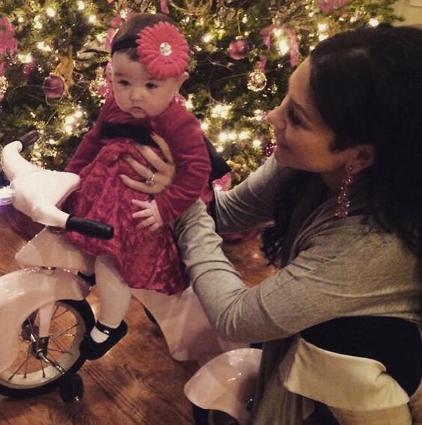 PIC: Snooki & JWoww Celebrate Christmas With Their Daughters