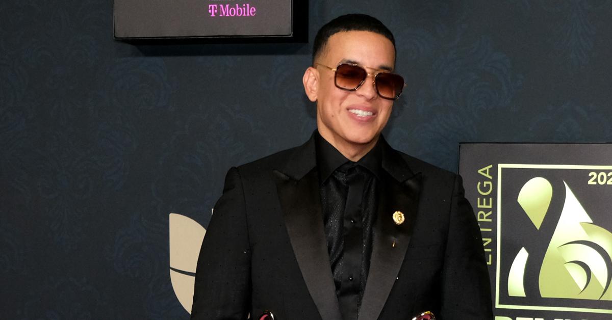 daddy yankee wife mireddys gonzalez withdrew  million divorce