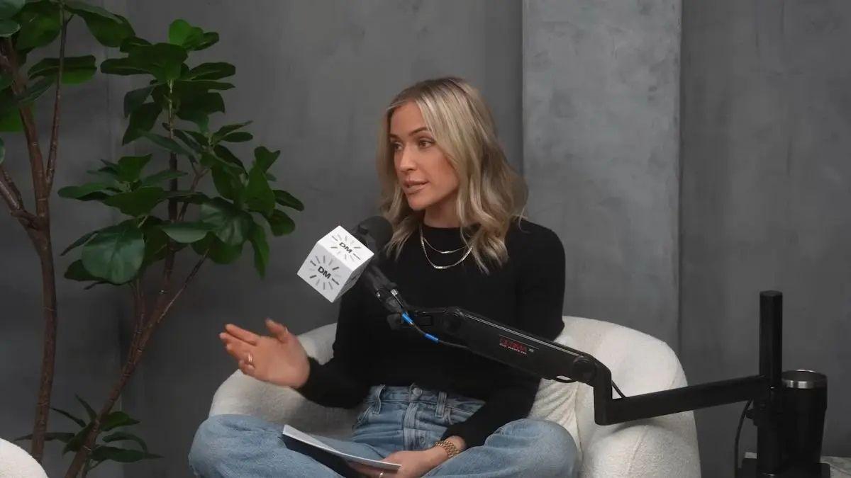 Photo of The reality star admitted she assumed Bobby Flay was asking her out in a romantic way when she first declined.