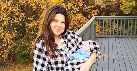 Amy Duggar Breastfeeding PP