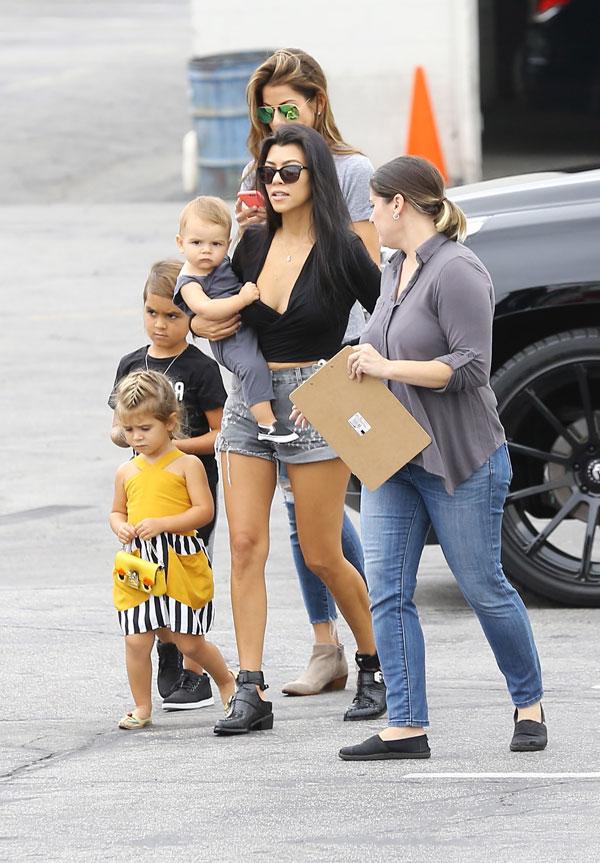 Kourtney kardashian custody battle 05