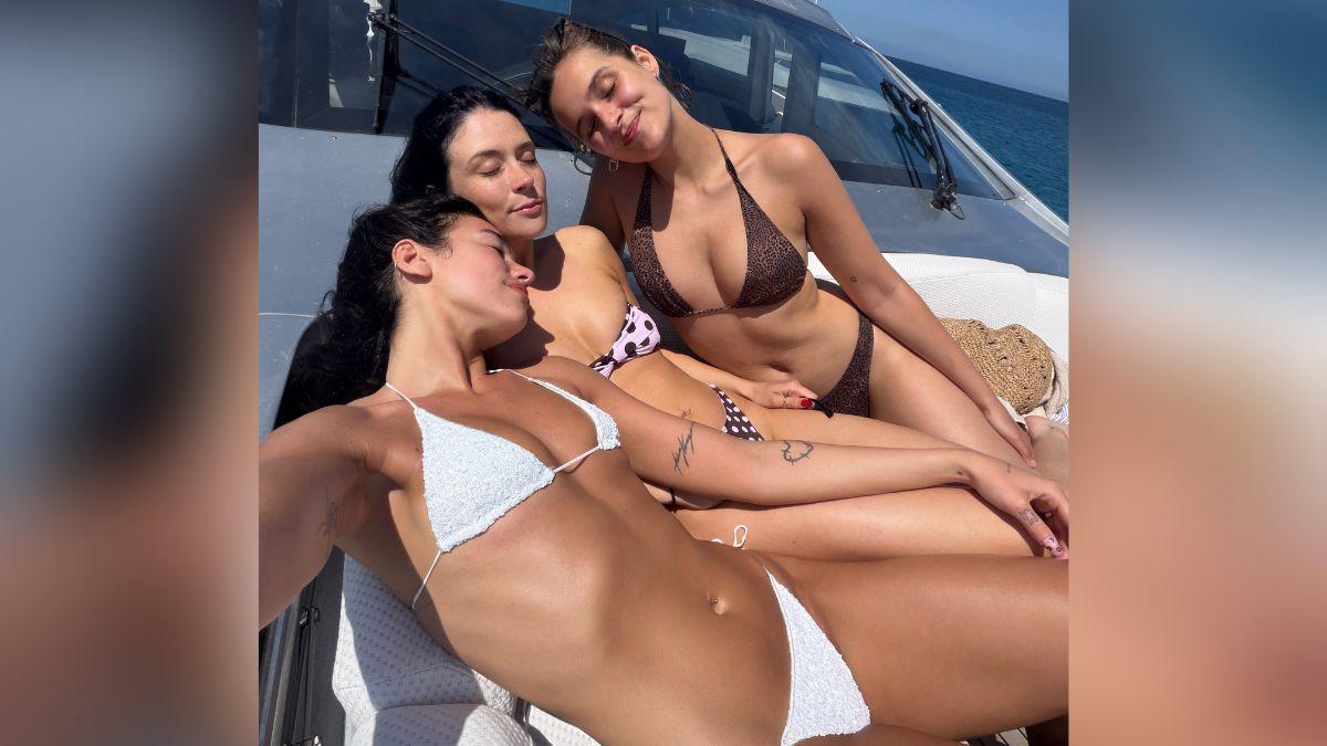 dua lipa sultriest photos
