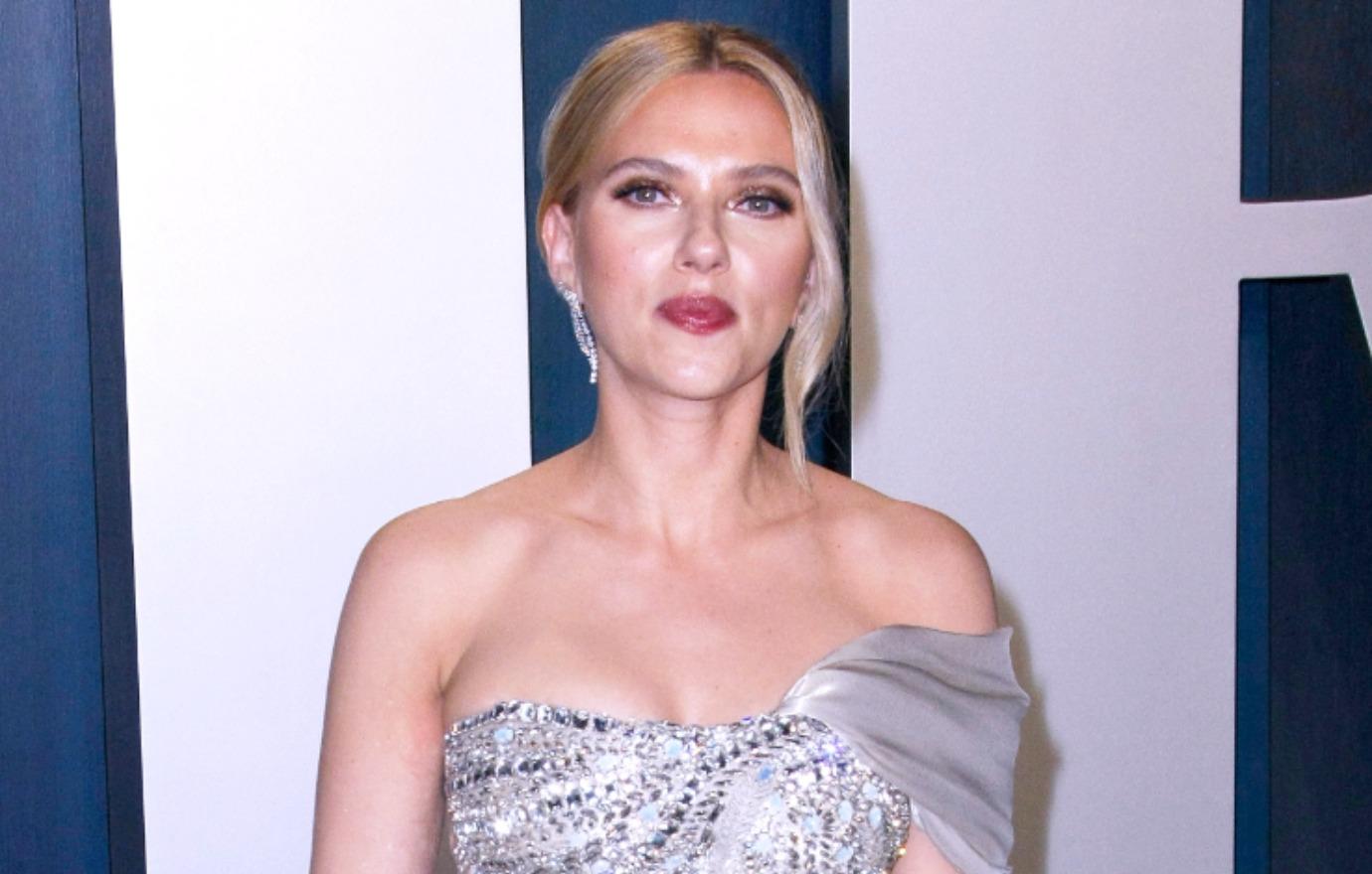 scarlett johansson addresses steamy elevator rumors