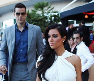 Kris humphries kim kardashian oct31newsbt 000.jpg