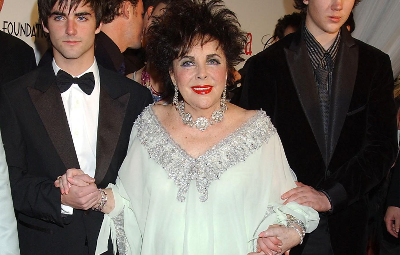 john stamos didnt know who elizabeth taylor was