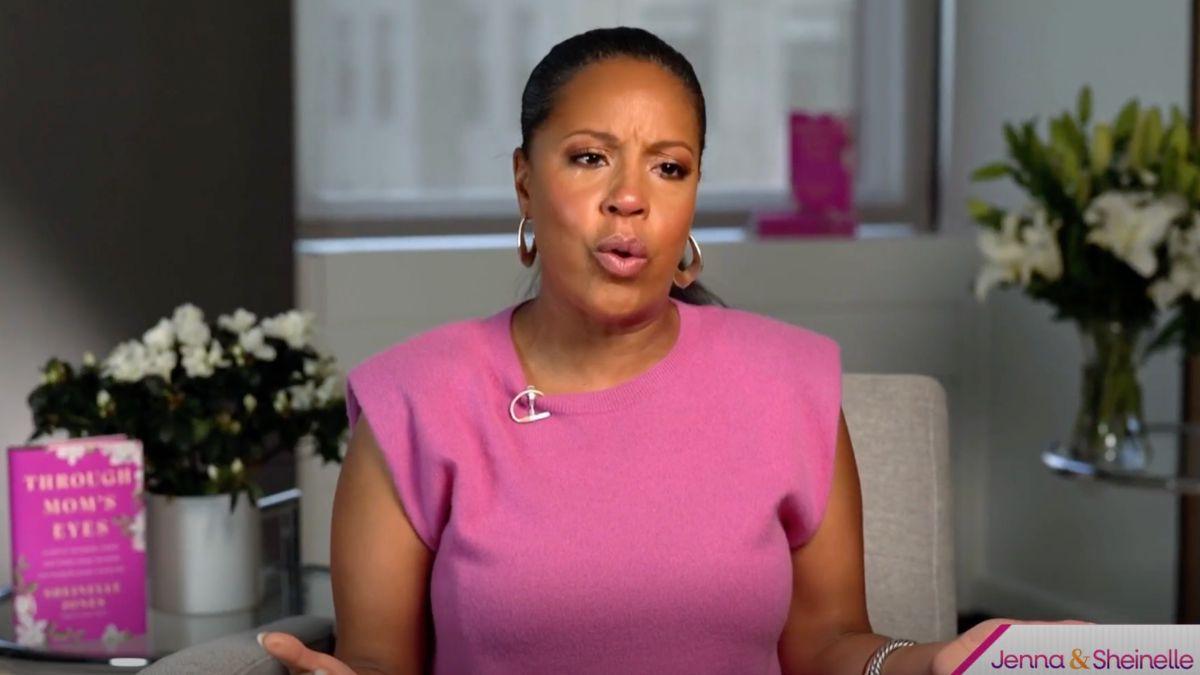 Image of Sheinelle Jones' late husband prompted her to write while he was in the hospital.