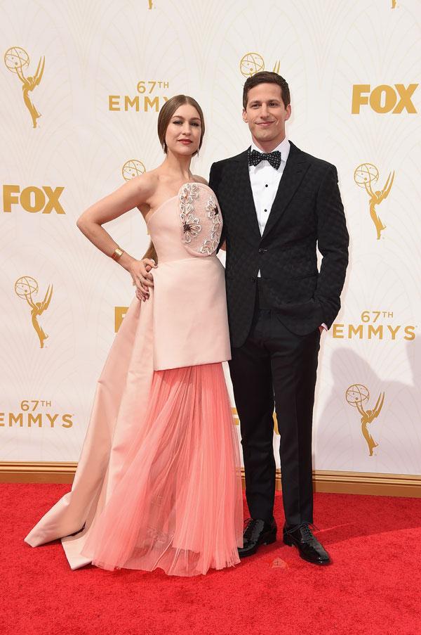 Andy samberg joanna newsom 2015 emmy awards redcarpet