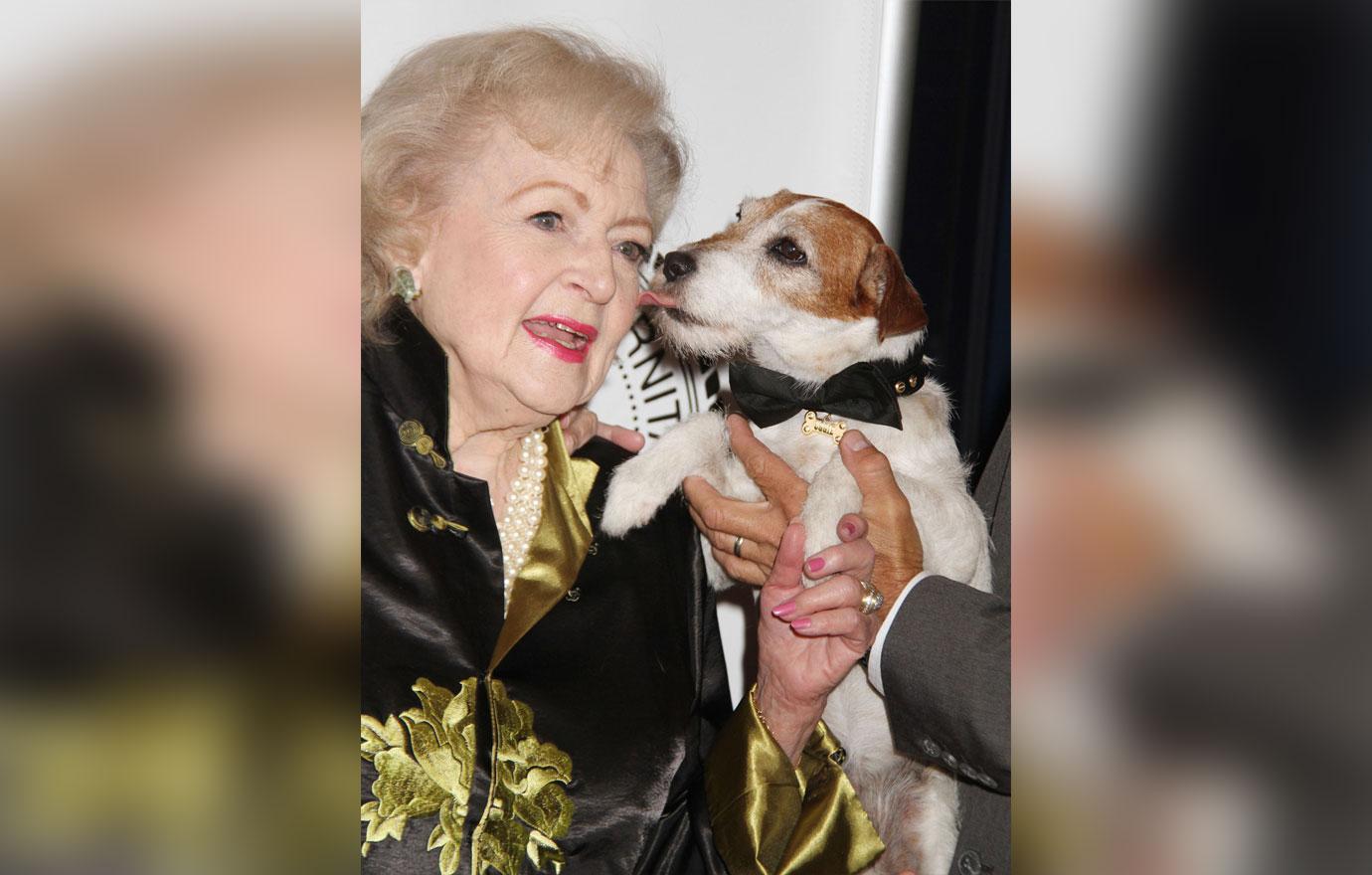 betty white thanks fans final posthumous video message