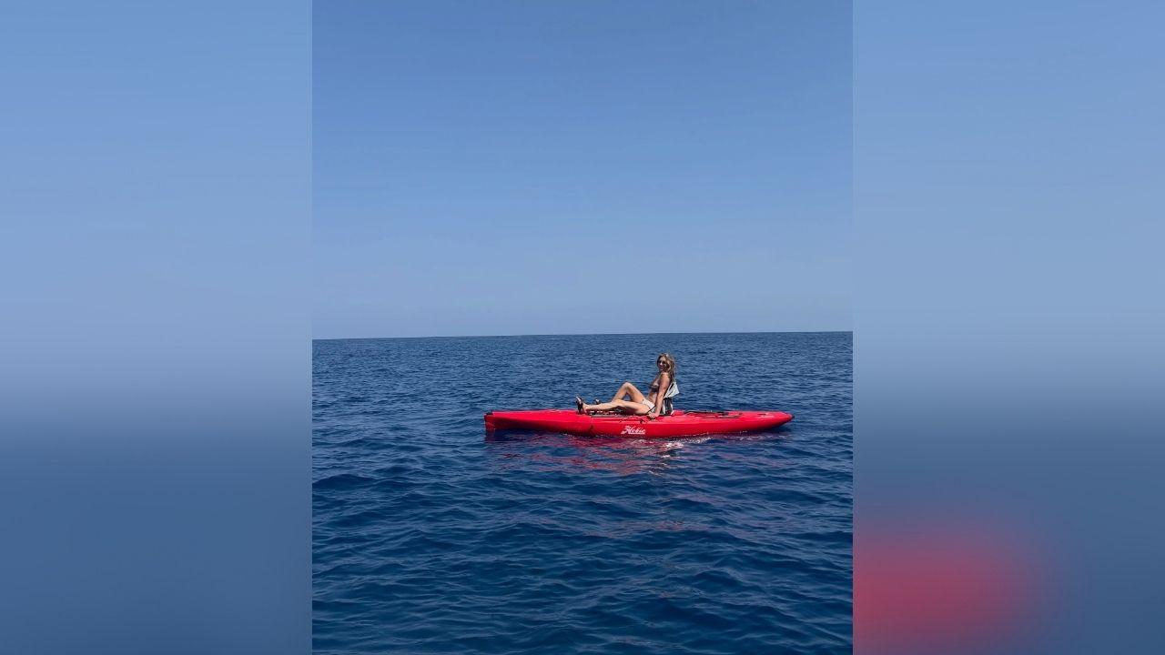 image of Jennifer Aniston shared new photos from a seaside getaway with boyfriend Jim Curtis.