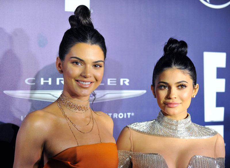 WTF! Kendall Jenner Photoshop Fail Baffles Fans