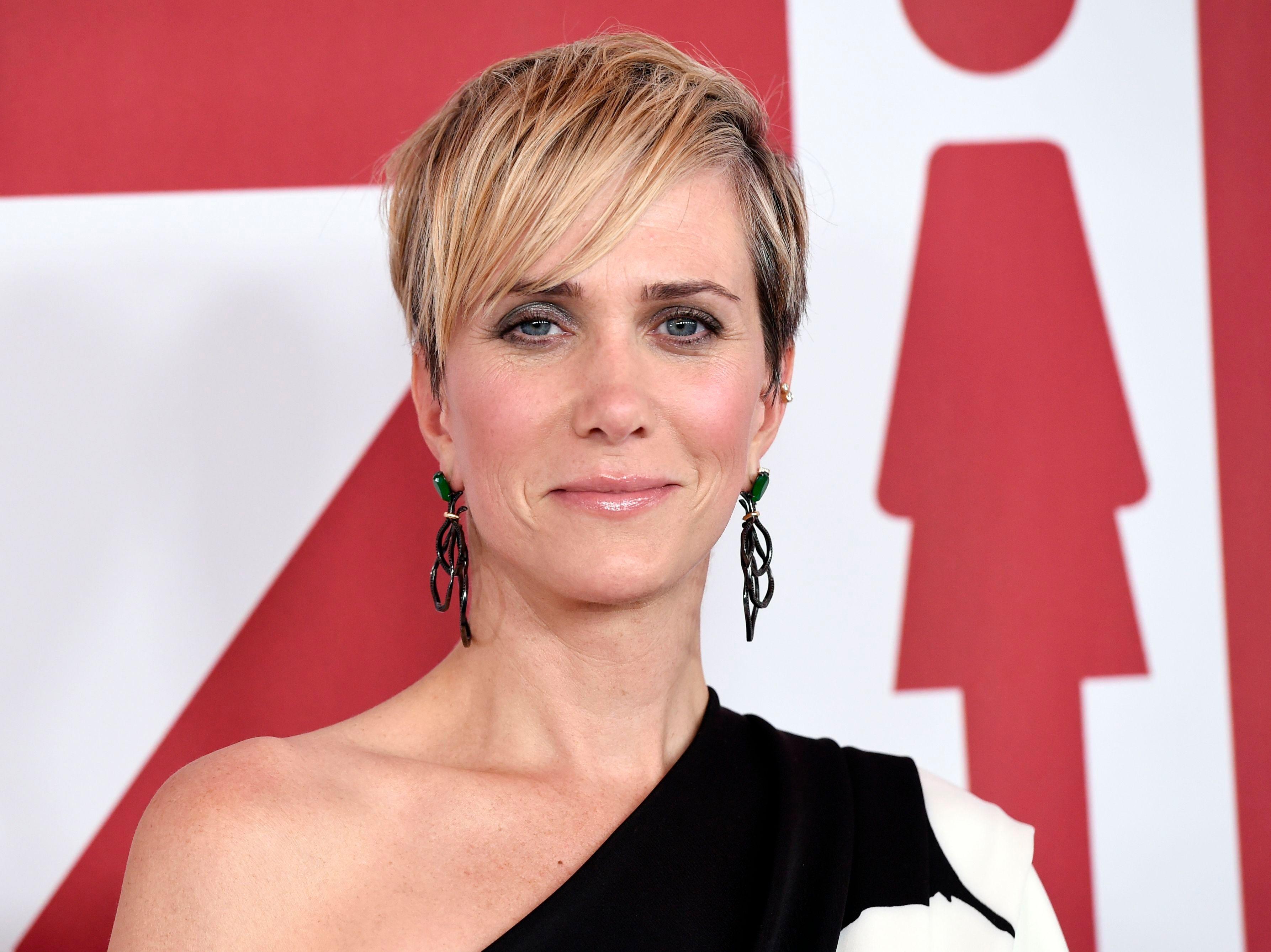 Kristen Wiig Engaged