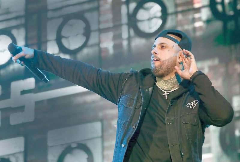 donald trump calls nicky jam woman