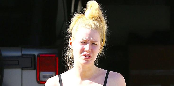 Iggy azalea no ring