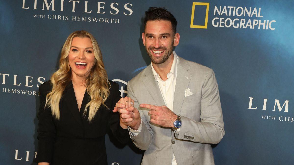 Image of Lindsay Hubbard reflects on rebuilding her friendship with ex-fiancé Carl Radke after appearing on his podcast.