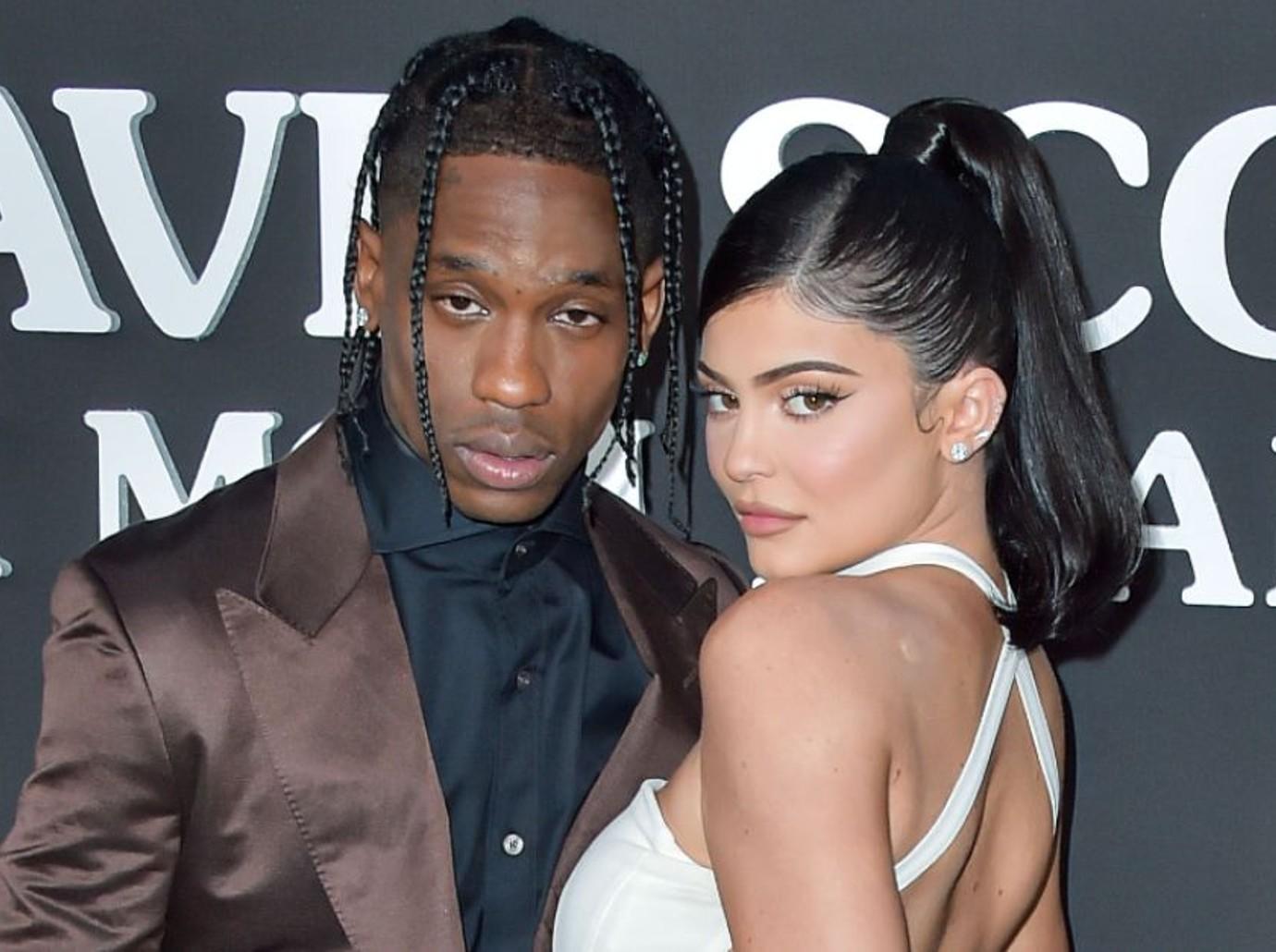 Kylie Jenner Sparks Engagement Rumors To Travis Scott, Wears Ring At LAX