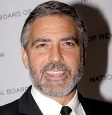 2010__01__george_clooney_jan21newsnea 219×225.jpg
