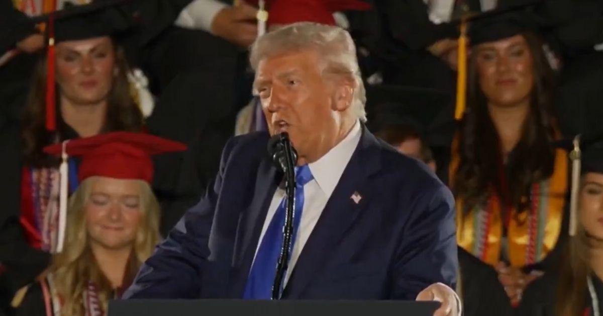 donald trump teased over botched fake tan oompa loompa