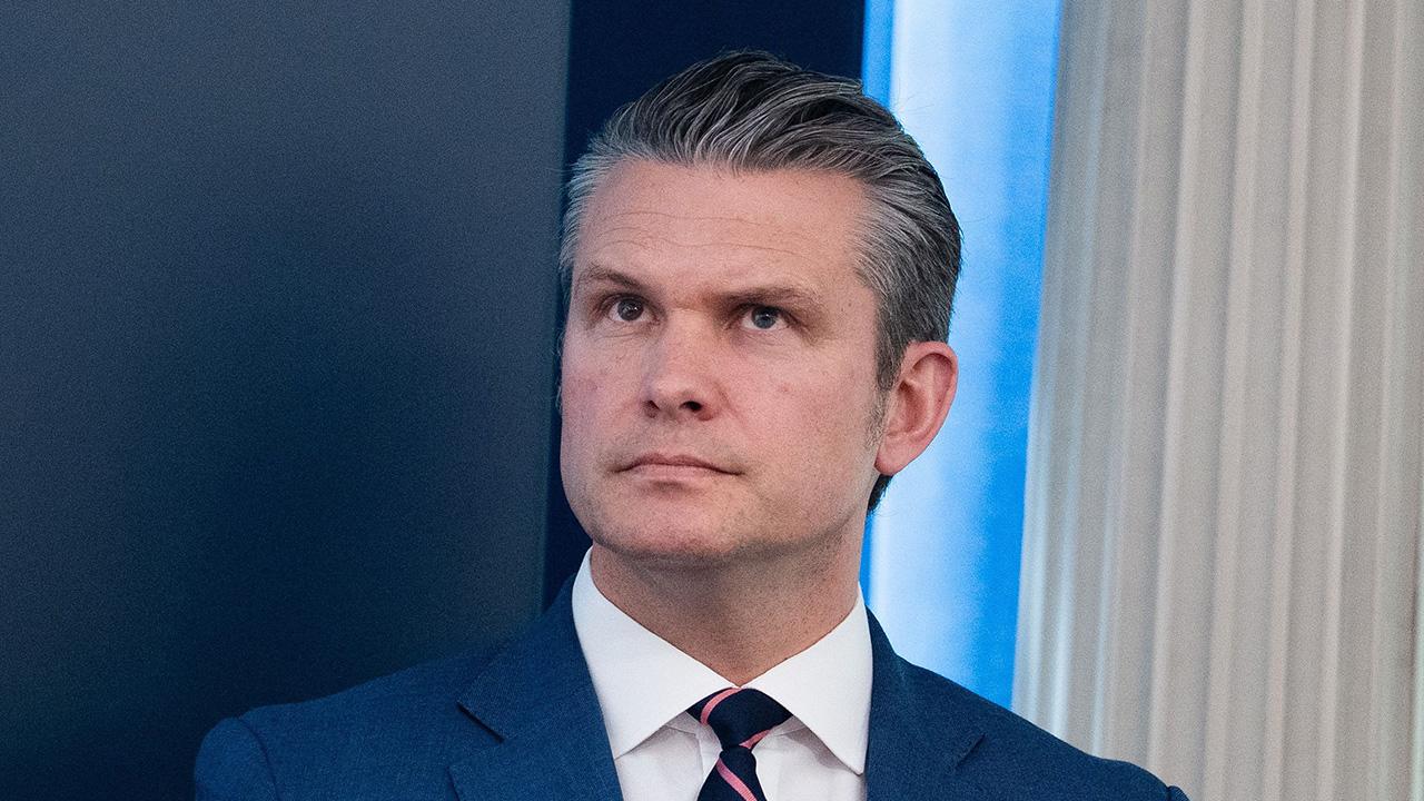 photo of Pete Hegseth fired Randy George in a 15-second phone call.