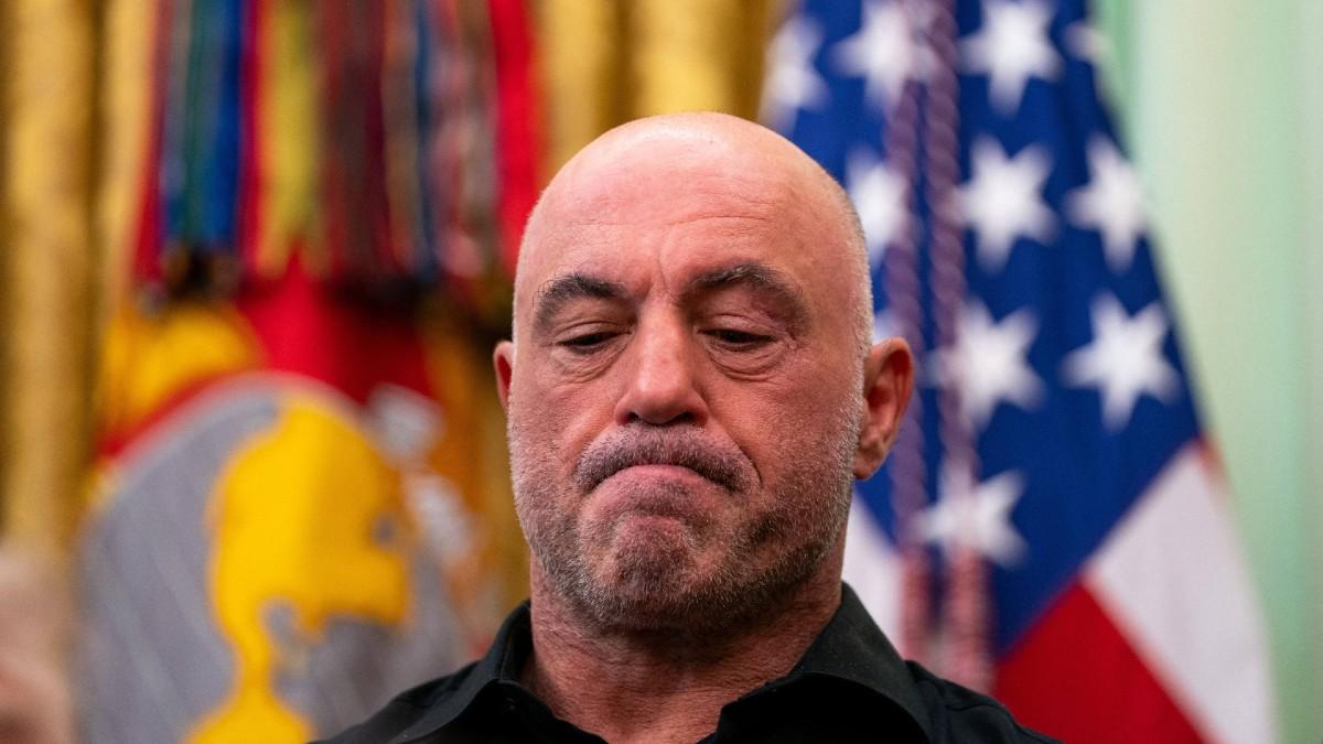 image of The podcaster called himself 'politically homeless.' 