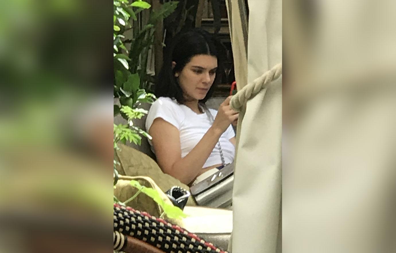 Kendall jenner emerger first time after jewelry theft lunch date 06