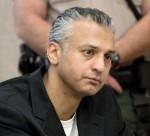 2010__12__shelley_malil_dec17 150×136.jpg