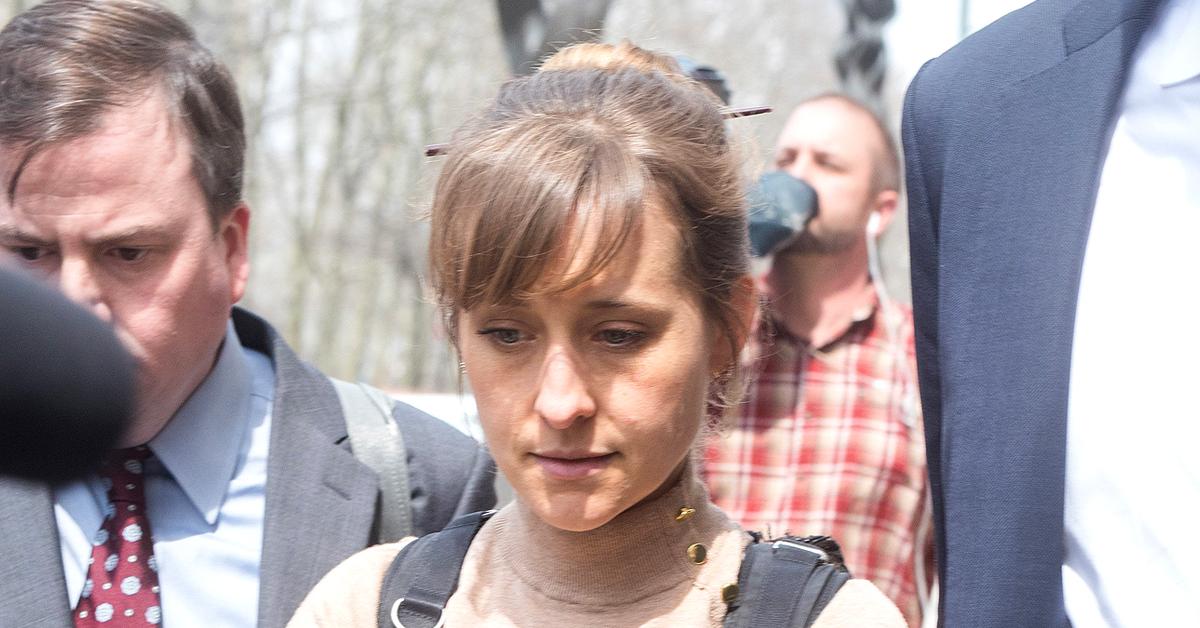 allison mack sentenced three years federal prison sex cult nxivm