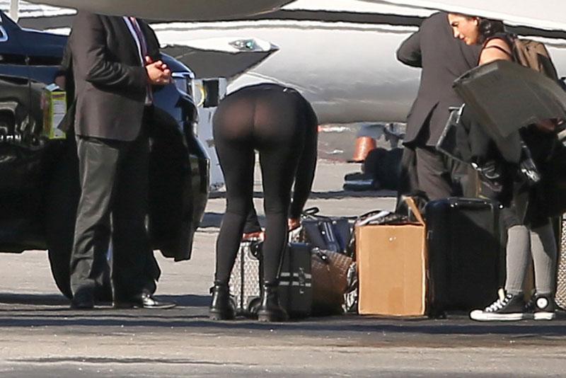 kris jenner naked leggings