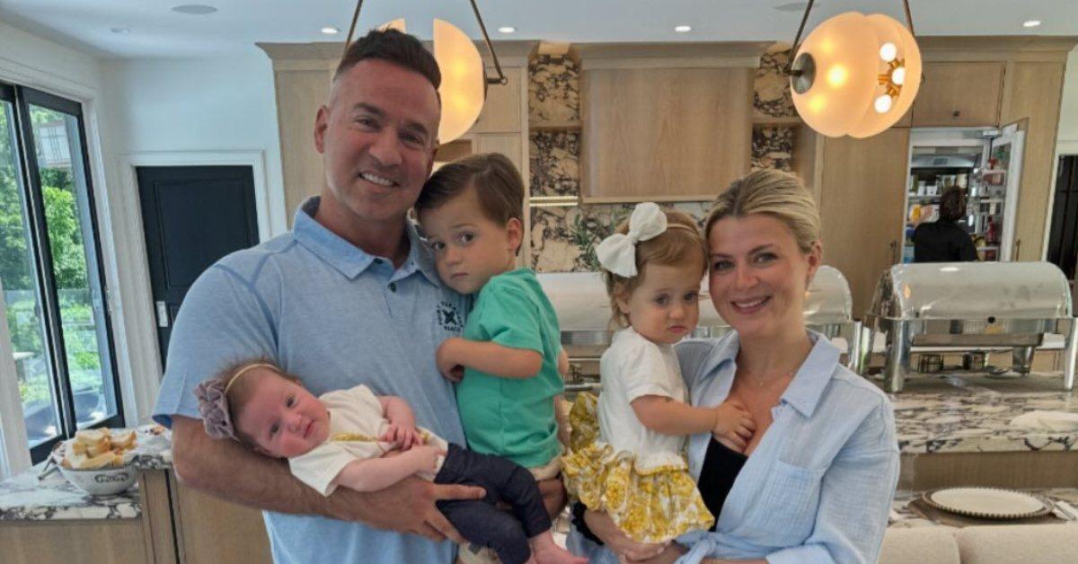 Photo of Mike and Lauren Sorrentino with their three kids.