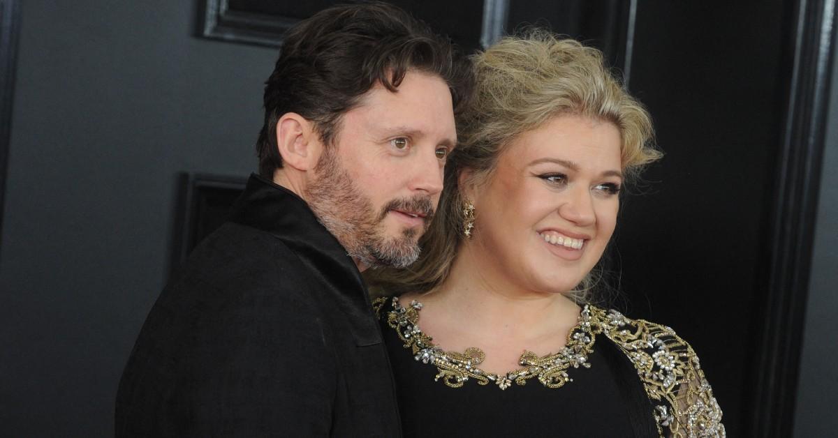 Kelly Clarkson Snubs Ex Brandon Blackstock With Lyric Change