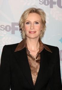 2011__05__Jane_Lynch_May25newsnea 206&#215;300.jpg