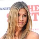 2010__08__Jennifer_Aniston_Aug18newsned 150×150.jpg