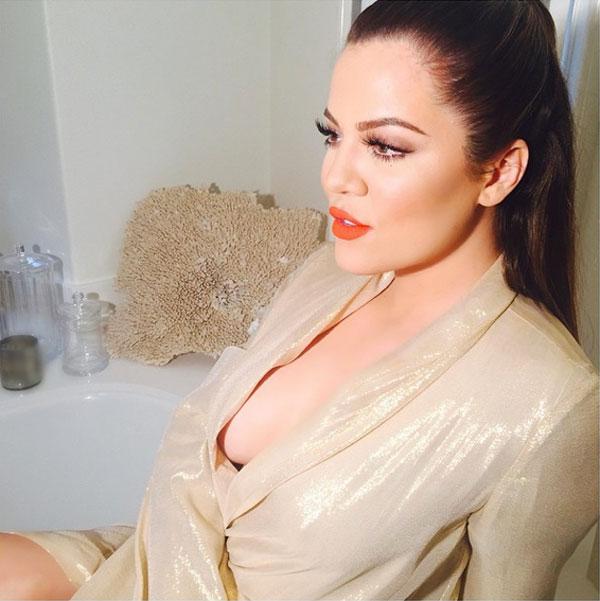 Khloe kardashianb 04