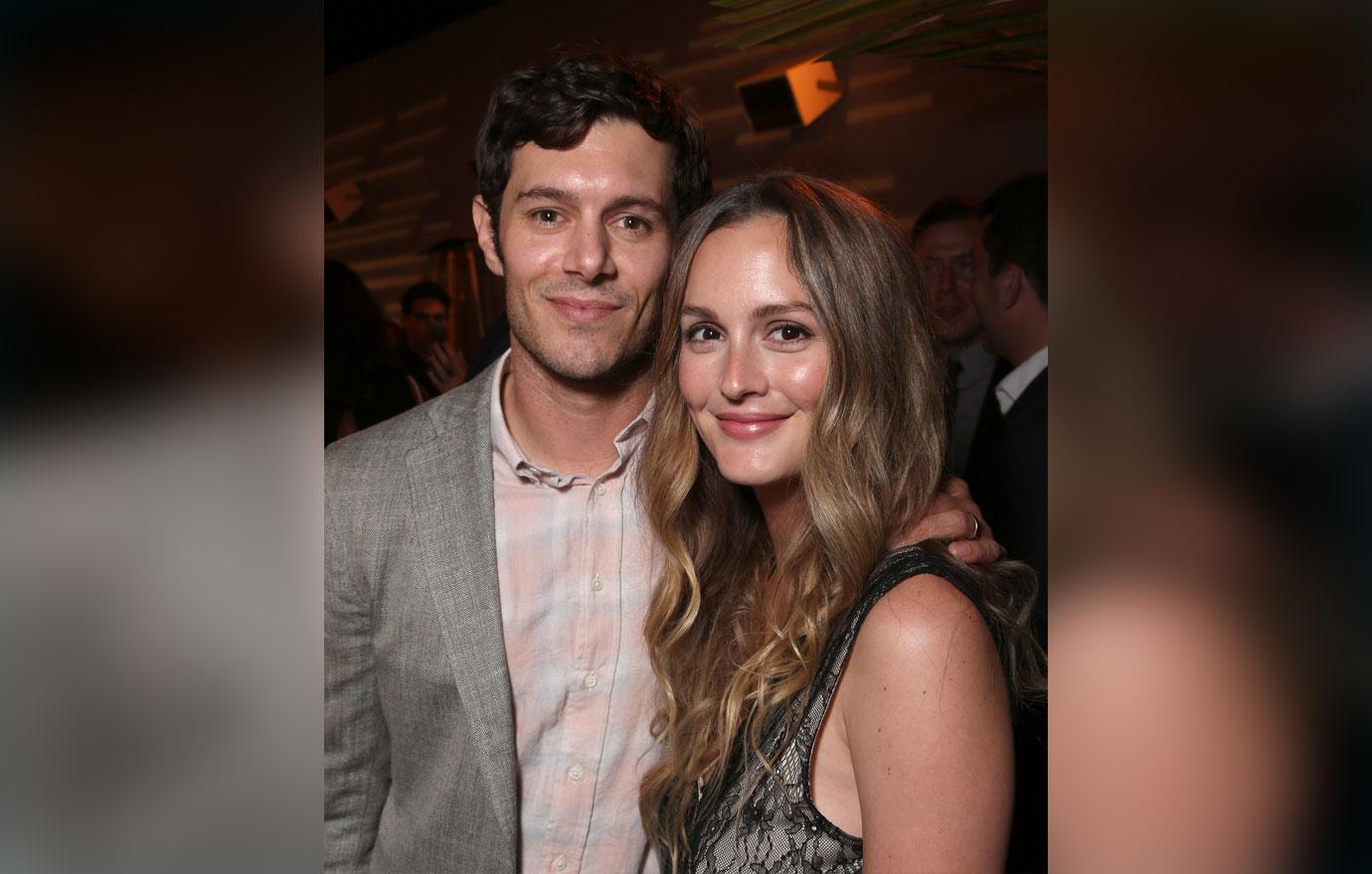 Leighton Meester Adam Brody Baby 05