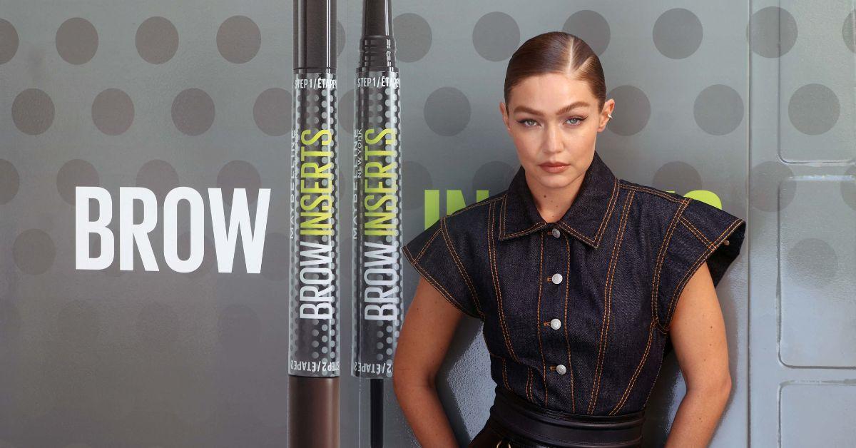 celebrities who believe in ghosts ariana grande vanessa hudgens