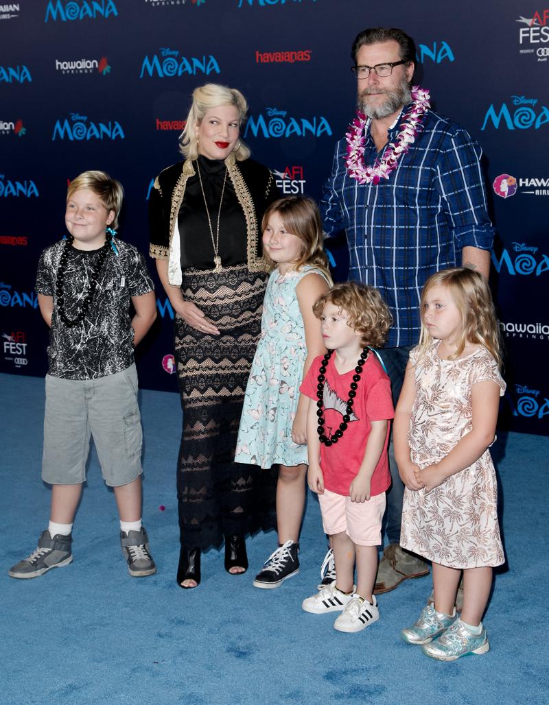 tori spelling pregnant events dean mcdermott